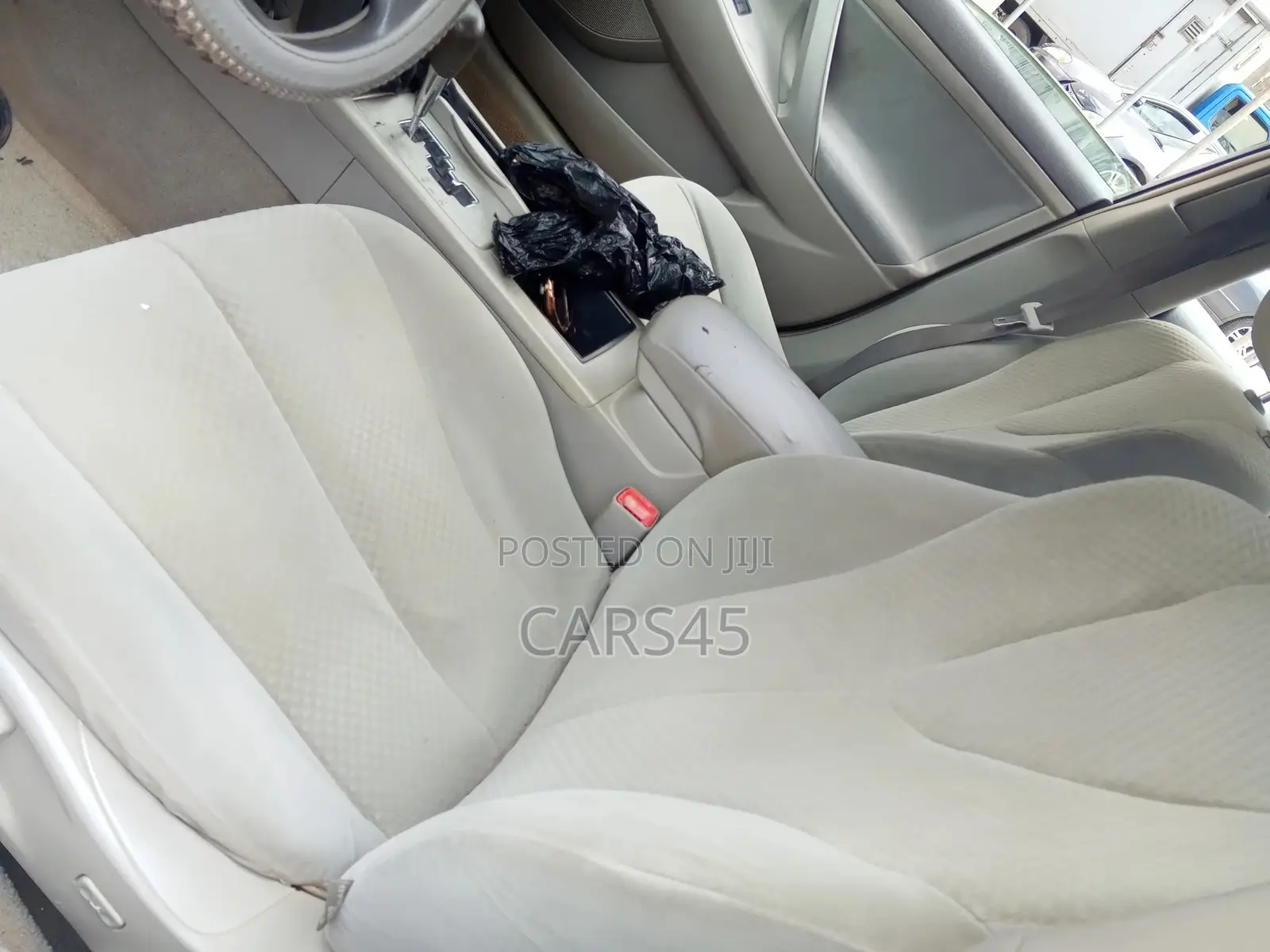 Toyota Camry 2009 Silver