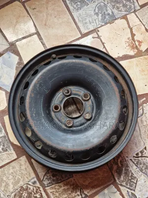 Original Mercedes-Benz W204 C-Class Spare Rim – 17