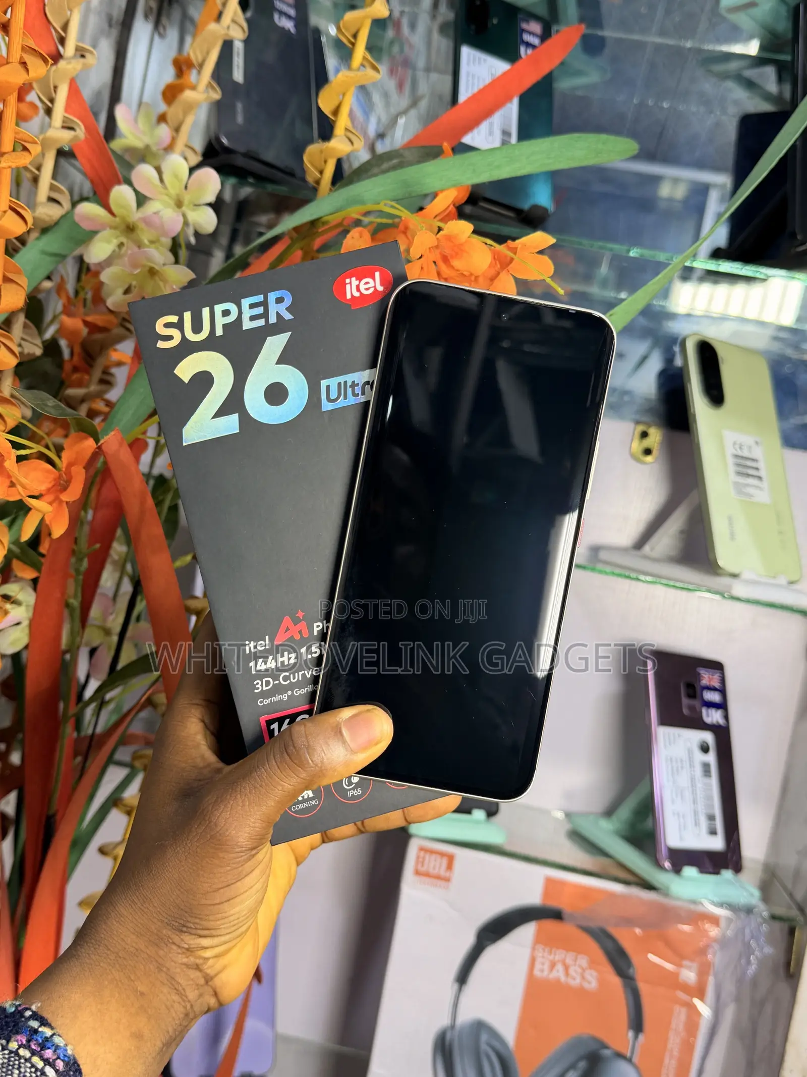 Itel S26 Ultra 128 GB Gold