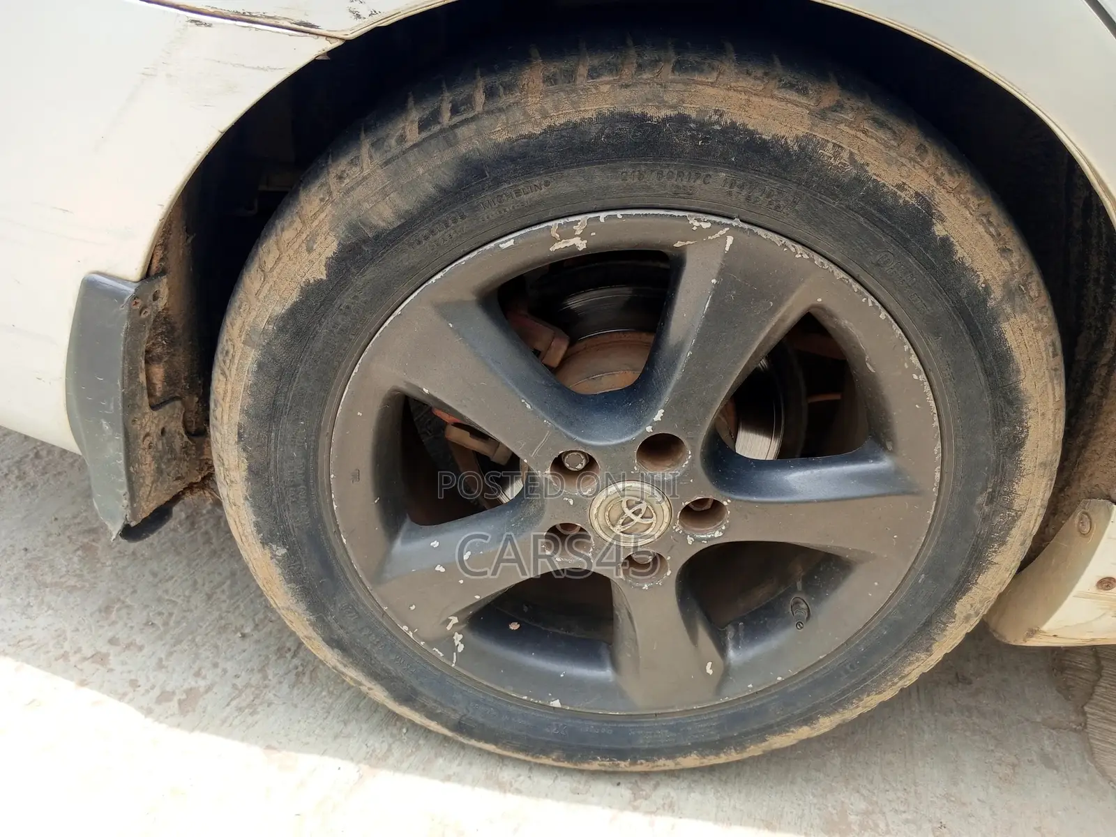 Toyota Camry 2009 Silver