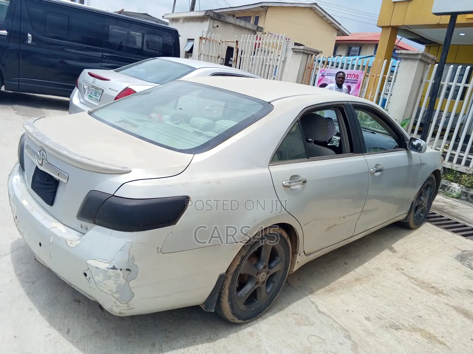 Toyota Camry 2009 Silver