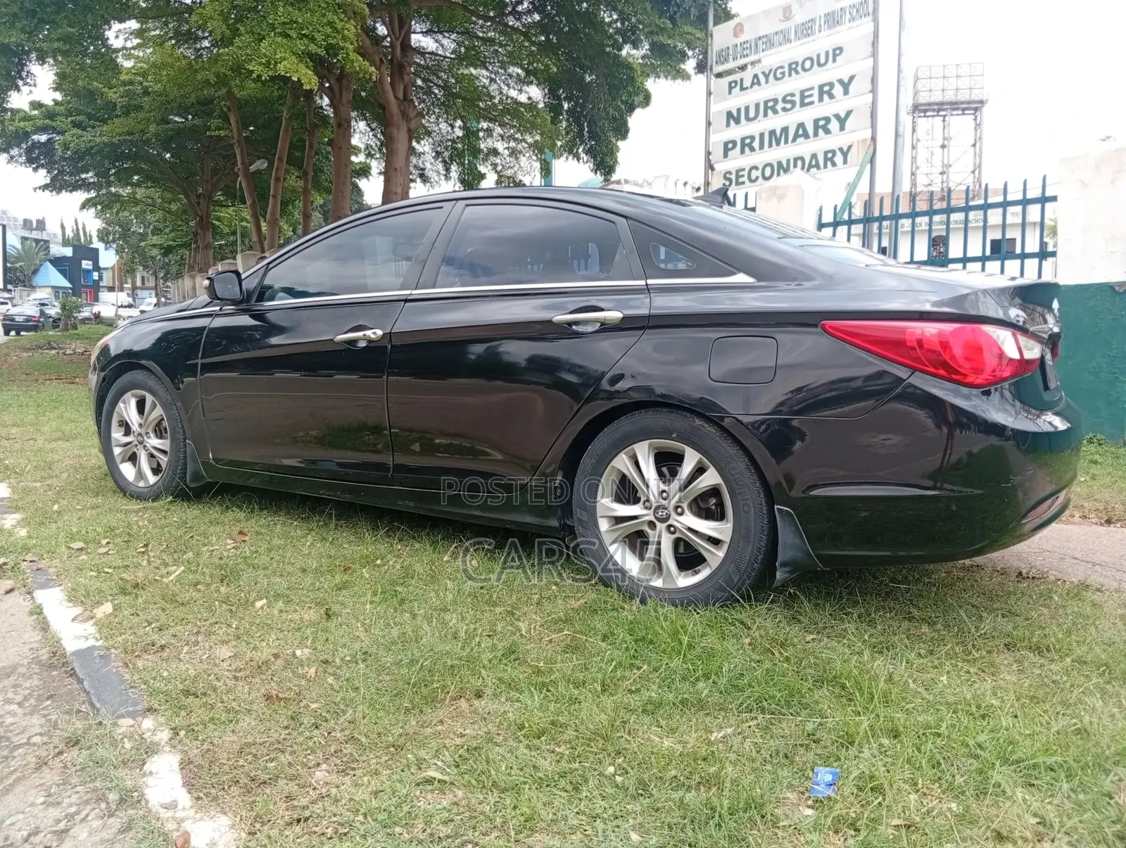 Hyundai Sonata 2011 Black