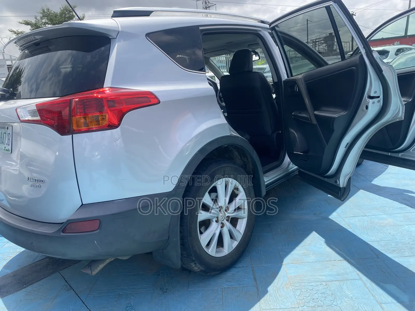 Toyota RAV4 2014 Silver