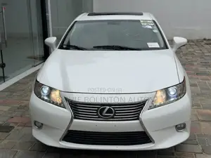 Lexus ES 350 FWD 2013 White