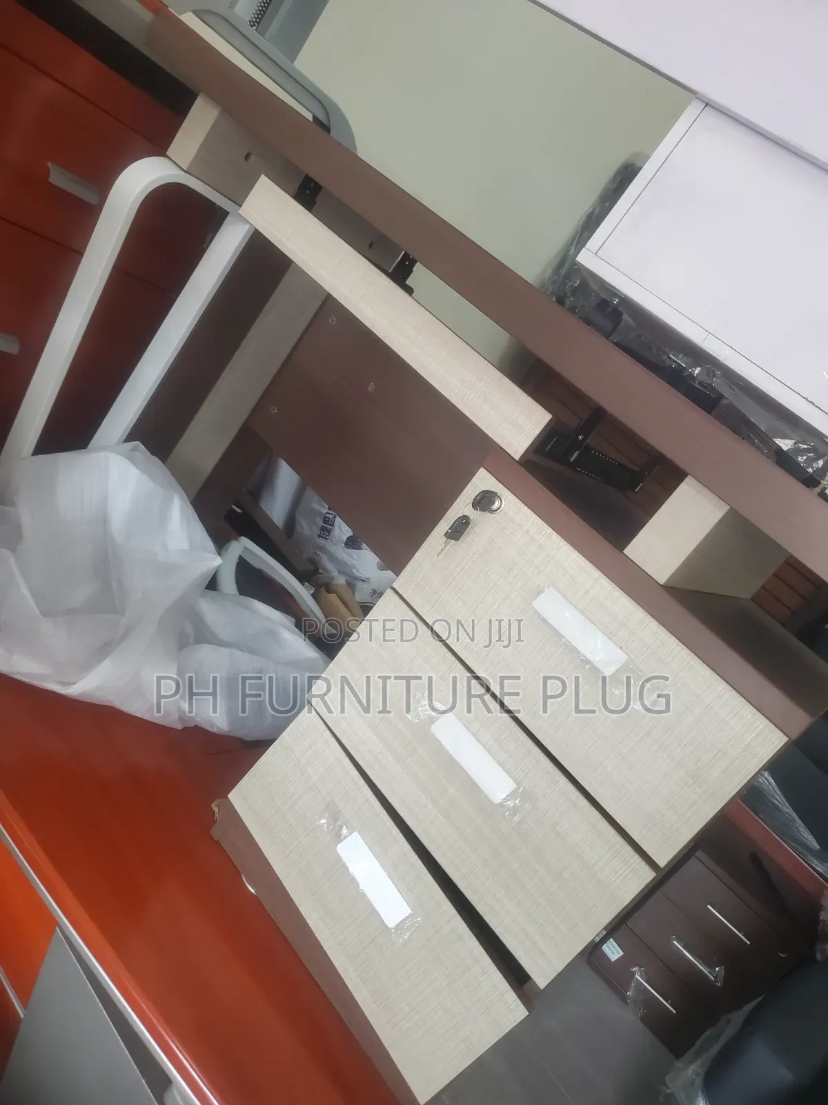 Desk and Office Chairs