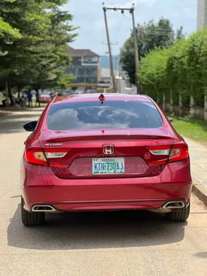 Honda Accord 2019 Red