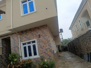 4bdrm Duplex in Same Global Estate for sale