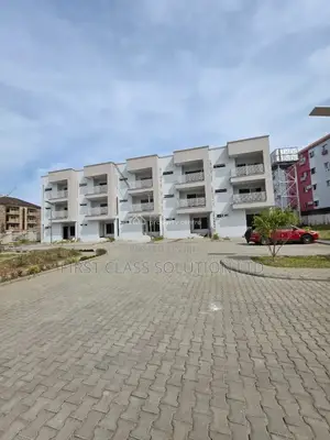Furnished 4bdrm Duplex in Utako for sale
