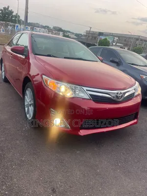 Toyota Camry 2014 Red