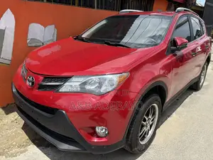 Toyota RAV4 2014 Red