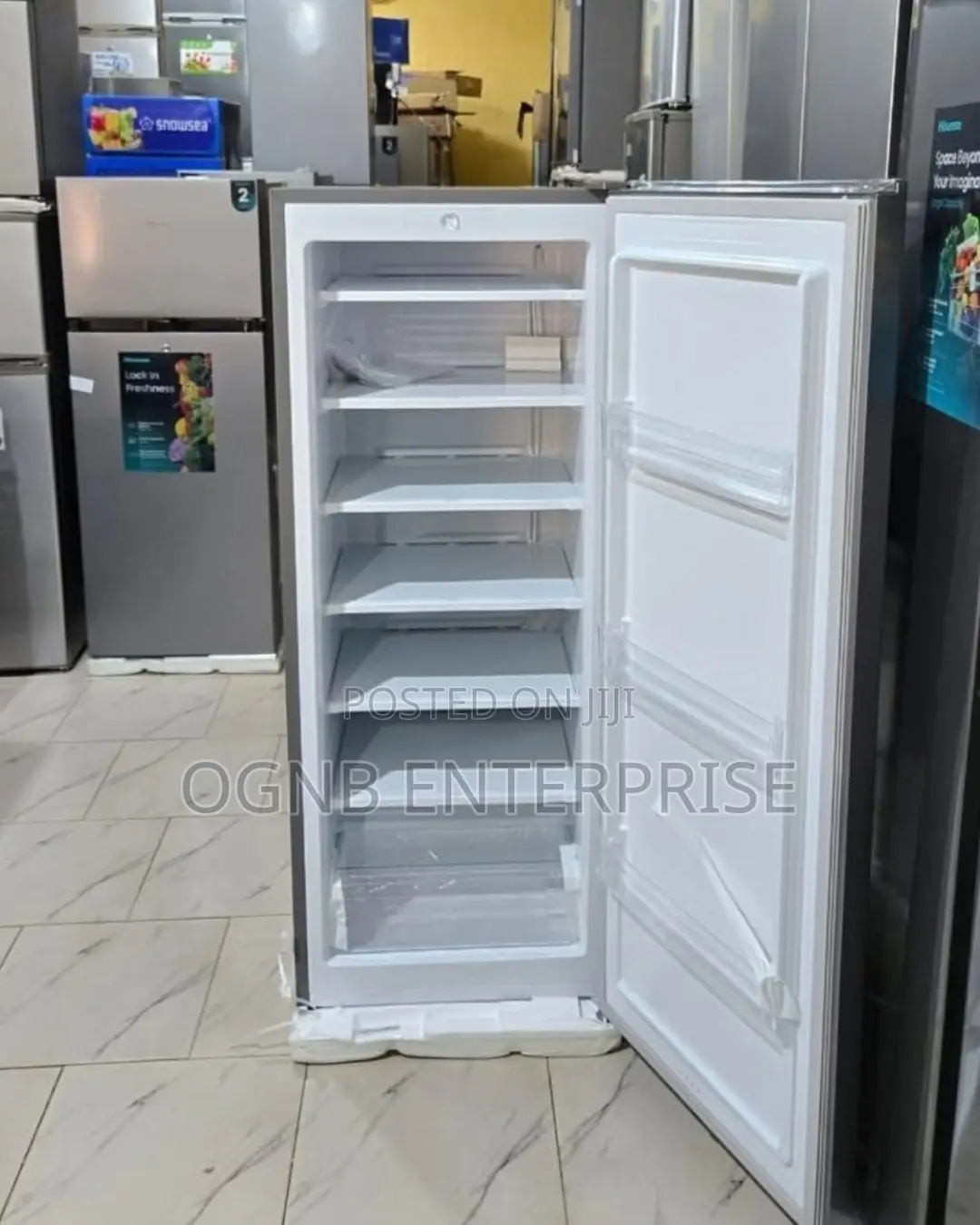 Hisense Standing Freezer 190L (RS-189DR)