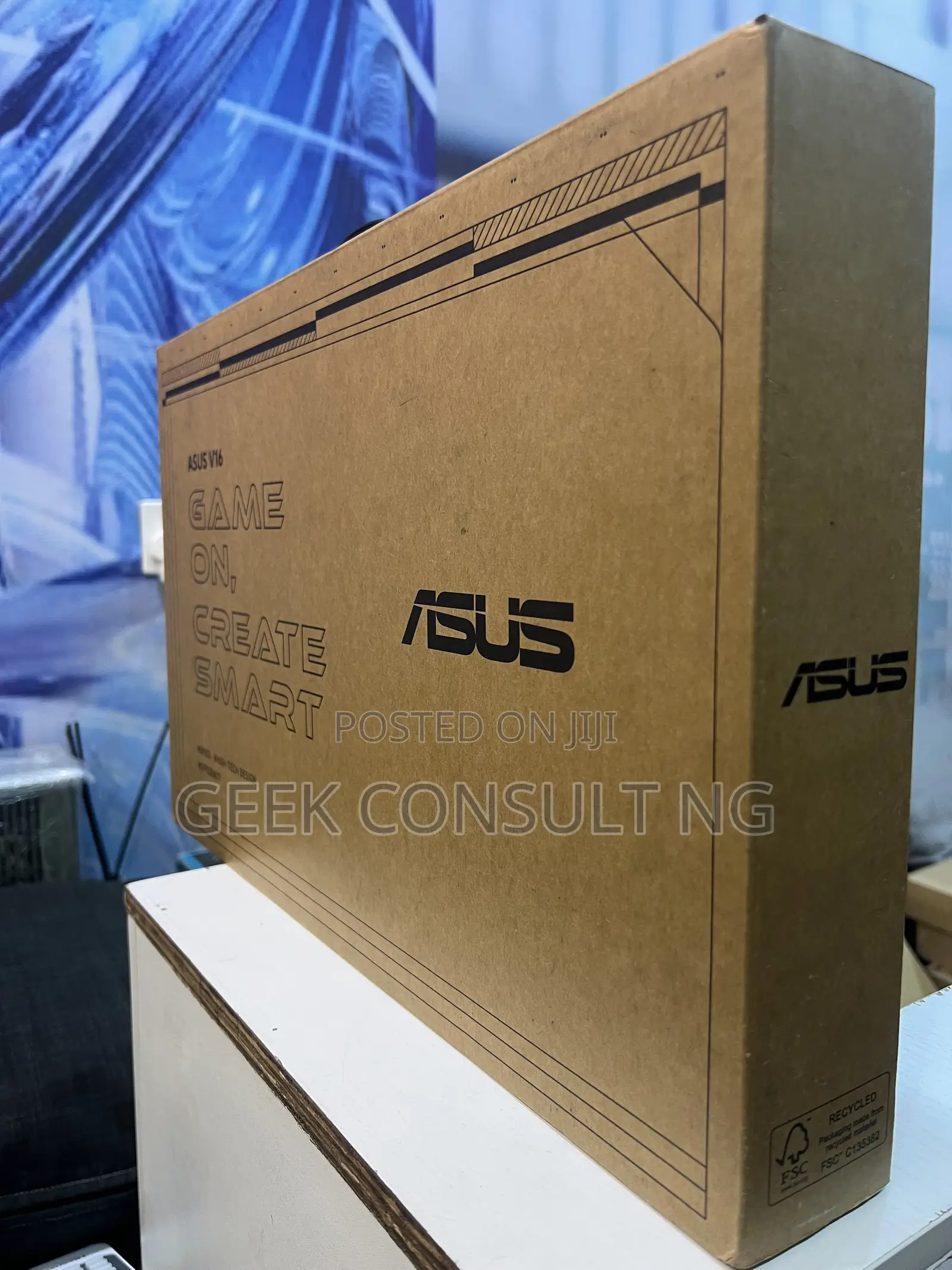 New Laptop Asus 16GB Intel Core 7 SSD 1T