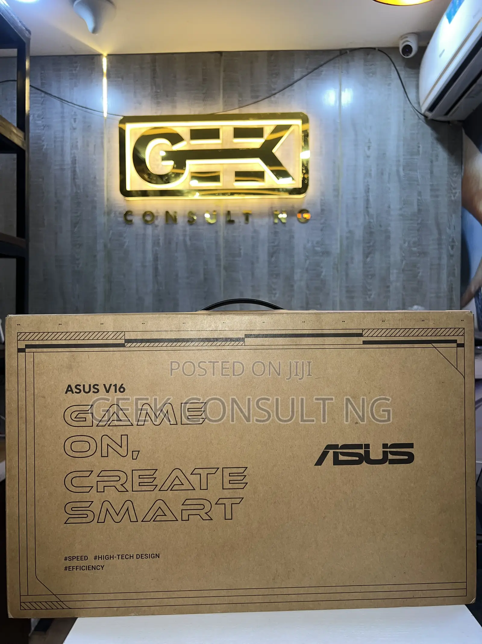 New Laptop Asus 16GB Intel Core 7 SSD 1T
