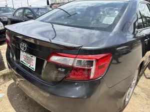 Toyota Camry 2012 Gray
