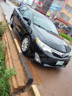 Toyota Camry XLE V6 4dr Sedan (3.5L 6cyl 6A) 2013 Black