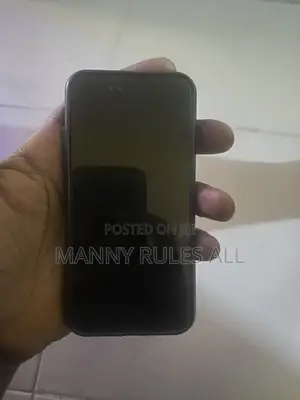 Apple iPhone 7 128 GB Black