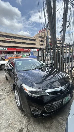 Toyota Avalon XLE 4dr Sedan (3.5L 6cyl 6A) 2015 Black