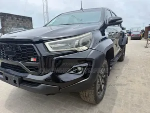 Toyota Hilux 2017 Black