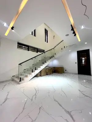 4bdrm Duplex in Ikota for sale