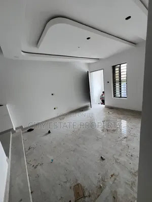 2bdrm Block of Flats in City Estate, Dawaki for rent