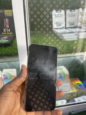 Apple iPhone 11 Pro Max 64 GB White