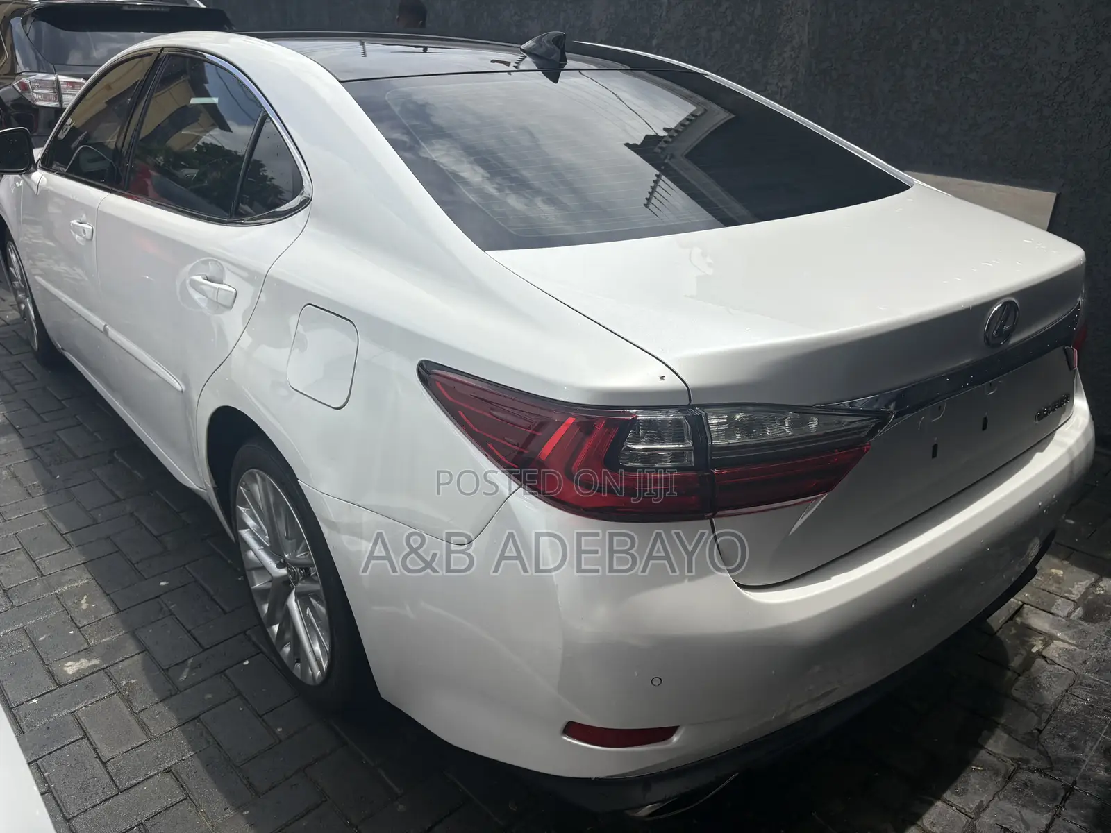 Lexus ES 2015 White