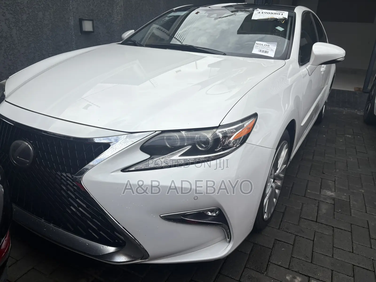 Lexus ES 2015 White