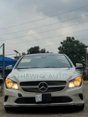 Mercedes-Benz CLA-Class CLA 250 4MATIC Sedan 2018 White