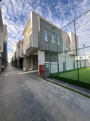 Furnished 4bdrm Duplex in Lekki Phase 2 for sale