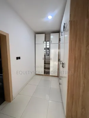 Furnished 4bdrm Duplex in Lekki Phase 2 for sale