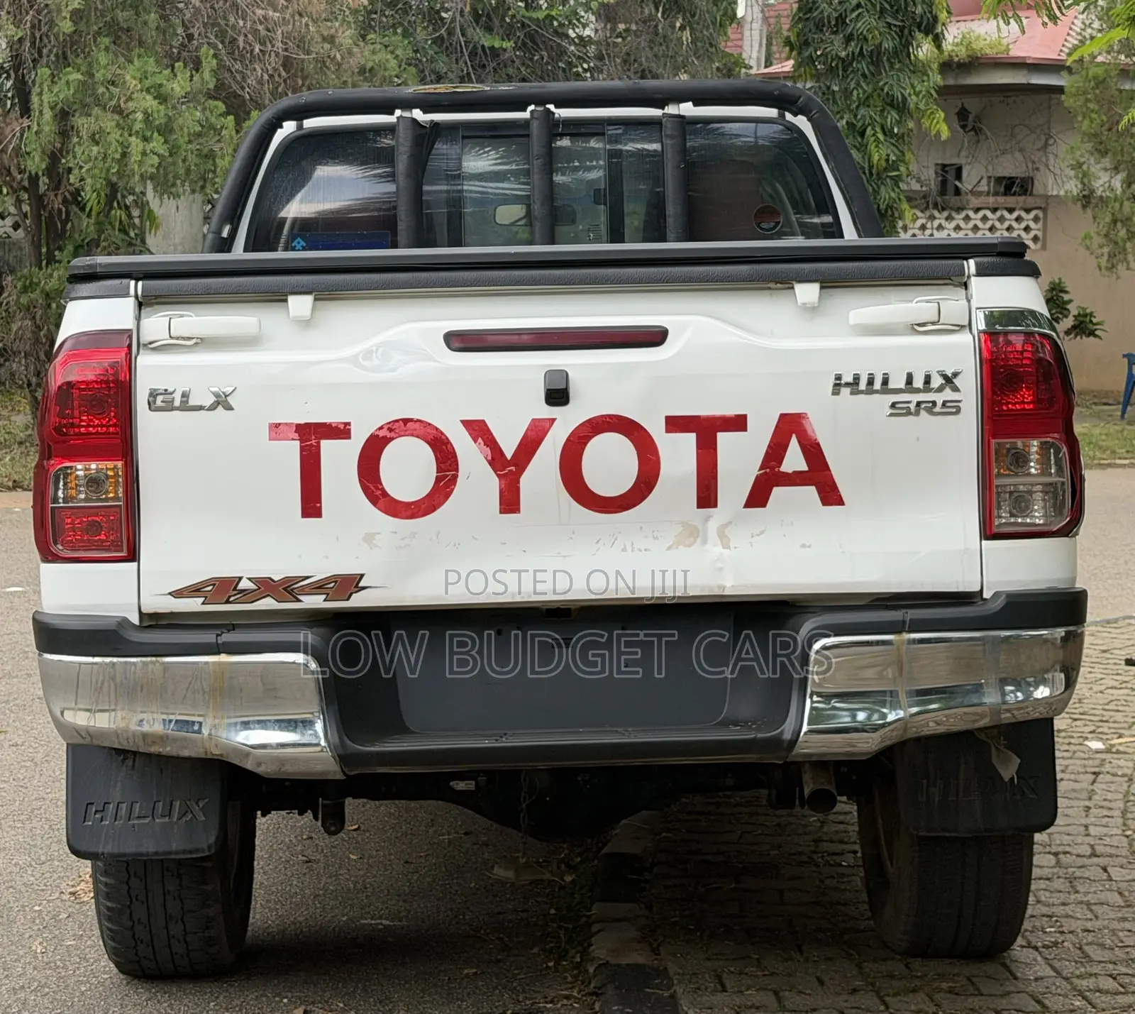 Toyota Hilux 2019 White