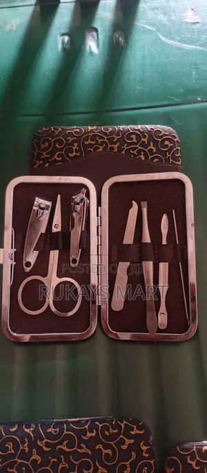 Leather Packed Manicure Set/ Nail Cutter Set
