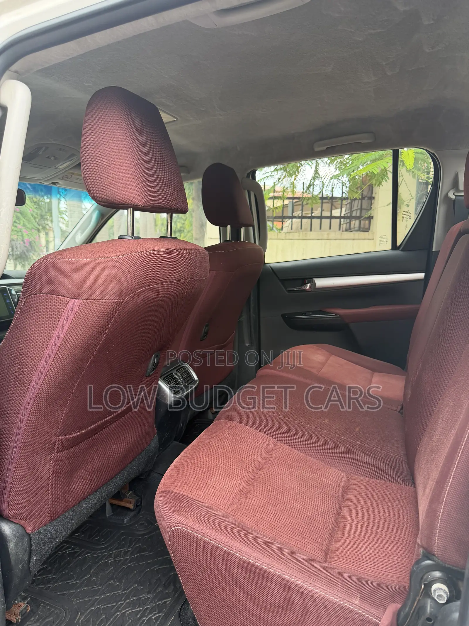 Toyota Hilux 2019 White