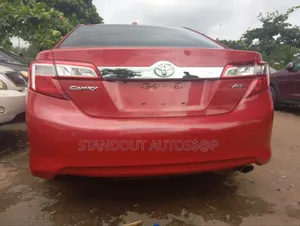 Toyota Camry 2014 Red