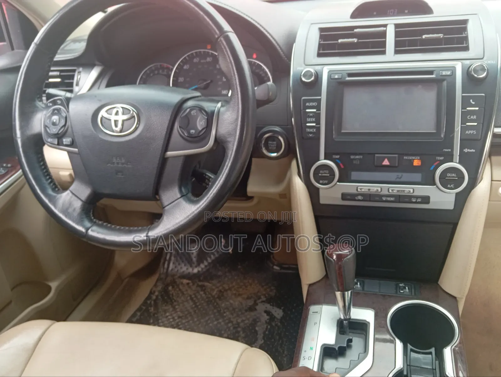Toyota Camry 2014 Red