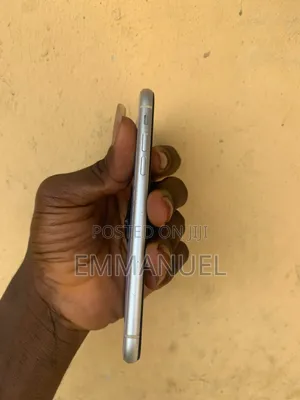 Apple iPhone 11 128 GB White