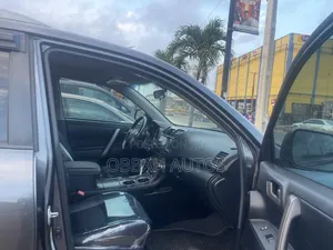 Toyota Highlander Sport 2010 Gray