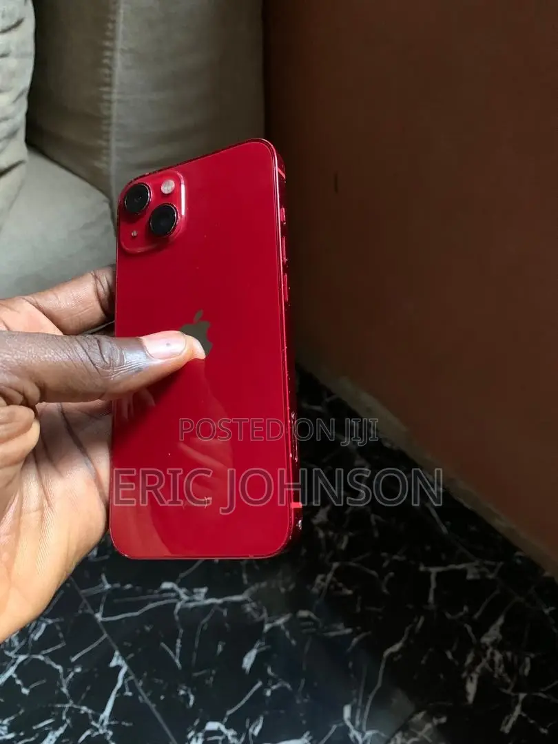 Apple iPhone 13 128 GB Red