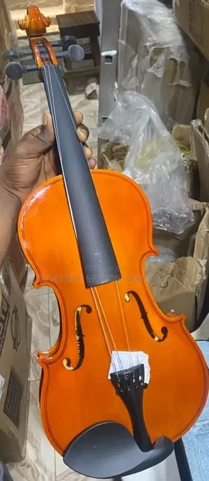 Yamaha 4/4 Violins