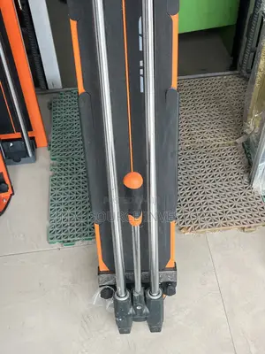 100 by 100 Pencil Mouth Tile Cutting Machine