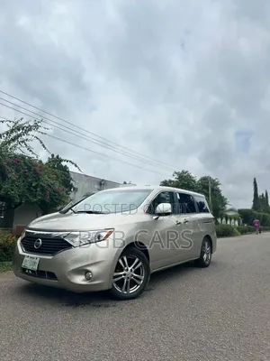 Nissan Quest 2012 Gold