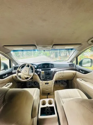 Nissan Quest 2012 Gold