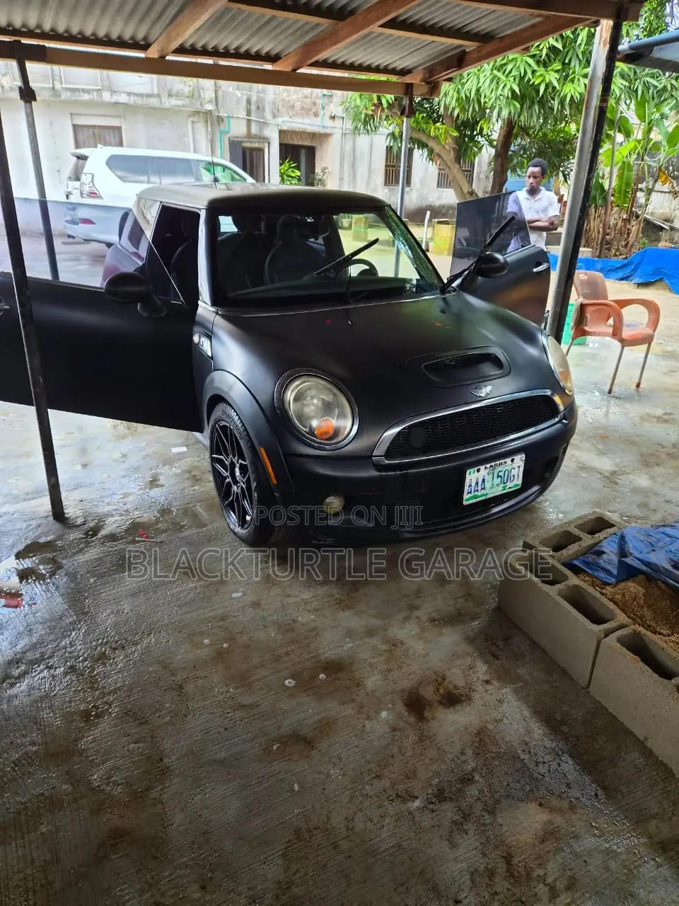 Mini Cooper 2010 Black