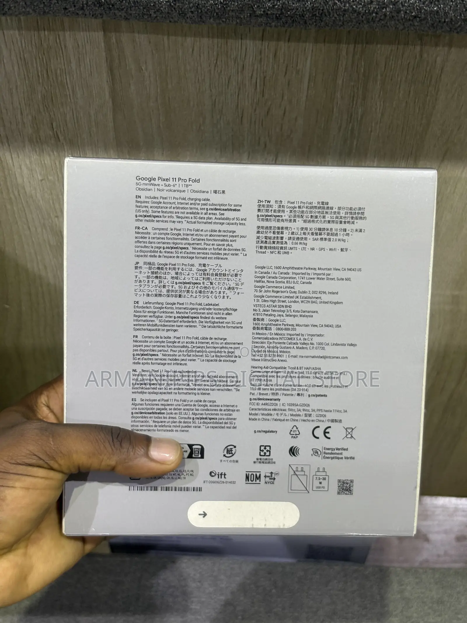 New Google Pixel 11 Pro Fold 1 TB Black