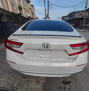 Honda Accord 2018 White