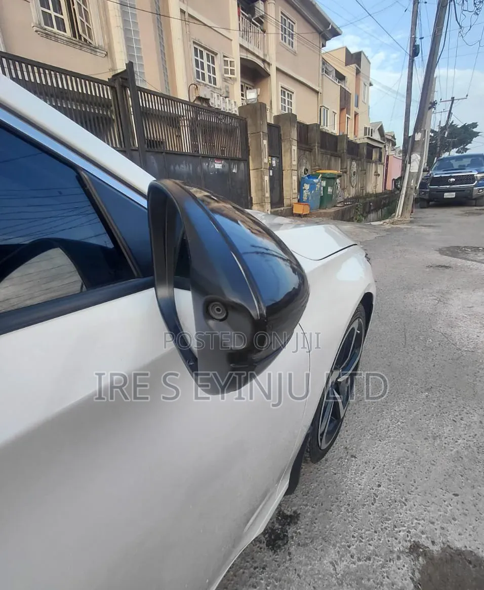 Honda Accord 2018 White