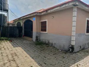 2bdrm Chalet in Sabon Lugbe for rent