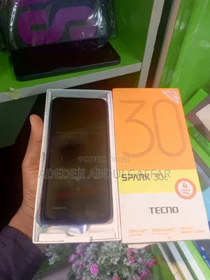 Tecno Spark 30C 128 GB Black