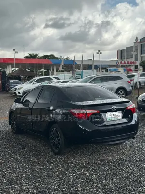 Toyota Corolla 2014 Black