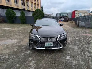Lexus ES 2013 Black